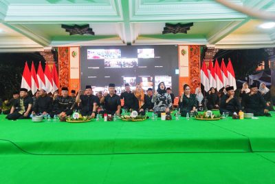 Parade 730 Tumpeng, meriahkan Peringatan Hari Jadi ke-730 Kabupaten Mojokerto