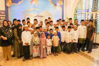 Hotel Majapahit Surabaya MGallery Rayakan Indahnya Kebersamaan Ngabuburit dan Buka Puasa Bersama Yayasan Darul Rahim