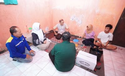 Peringatan Hari Buruh, Pj. Wali Kota Batu Sapa Warga Pekerja Serabutan