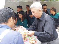Makan Gratis untuk Semua Orang setiap Kamis
