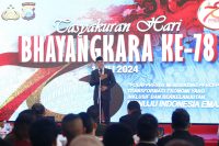 Surabaya Rayakan HUT ke-78 Bhayangkara dengan Khidmat di Balai Kota