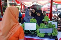 Gerakan Pangan Murah di Kecamatan Sukolilo Surabaya, Warga Borong Bahan Pokok