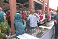 Resmikan Gedung Serbaguna dan Fasum, Wali Kota Eri Ubah Wajah Eks Lokalisasi Moroseneng