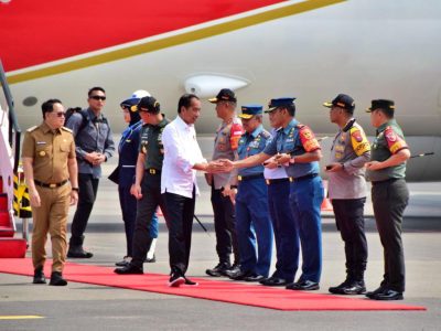 Kedatangan Presiden Republik Indonesia Ir, Joko Widodo beserta rombongan Dalam Rangka Melaksanakan Kunjungan Kerja Di Wilayah Jawa Timur