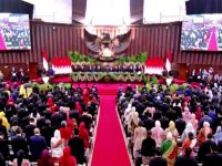Kepala Staf Angkatan Laut Laksamana TNI Dr. Muhammad Ali, SE, M,, M,M, Tr, Opsla Menghadiri Pelantikan Presiden Republik Indonesia Jenderal TNI Purn Prabowo Subianto dan Wakil Presiden Republik Indonesia Gibran Rakabuming Raka