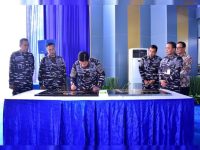 Kepala Staf Angkatan Laut Laksamana TNI Dr. Muhammad Ali,SE,M,M,M,Tr,Opsla, Meresmikan Lapangan Tembak Pistol Di Kodiklatal Dan Juga Meresmikan Renovasi Masjid Al Akbar Yang Berlokasi Di Dinas Psikologi Angkatan Laut