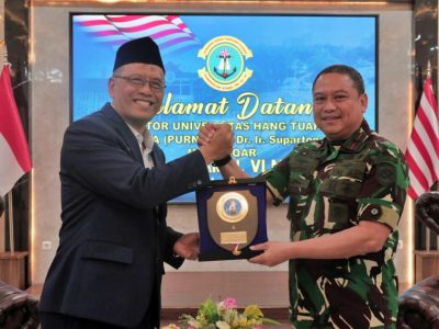 Komandan Lantamal VI Makassar Menerima Audiensi Rektor Universitas Hang Tuah Surabaya, Laksda Purn Prof. Dr. Ir. Supartono, M.M., CIQaR