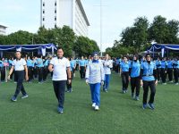 Korps Wanita TNI Angkatan Laut Gelar Olahraga Bersama Dihadiri Langsung Kepala Staf Angkatan Laut Laksamana TNI Muhammad Ali,SE,M,M,M,Tr,Opsla, Dan Ibu Catraratnanggadi Jalakanyasena Ny. Fera Muhammad Ali Di Lapangan Apel Denma, Mabesal, Cilangkap, Jakarta Timur