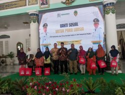 Perbarindo Jawa Timur Bersama Bupati Madiun Gelar Bakti Sosial di Madiun