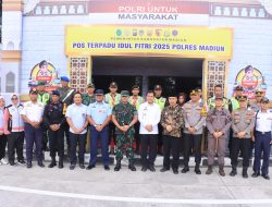 Deputi IV Kemenko Polkam Tinjau Pospam Ops Ketupat Semeru 2025 di Madiun