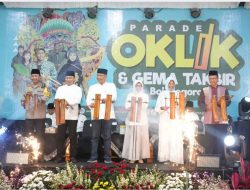 Parade Oklik Semarakkan Malam Takbir Di Bojonegoro
