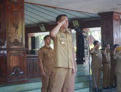 Bupati Bojonegoro Setyo Wahono Pimpin Apel Paska Cuti Bersama.