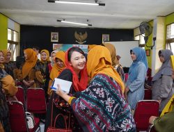 Mbak Cicha Gelar Halal Bihalal bersama Lansia