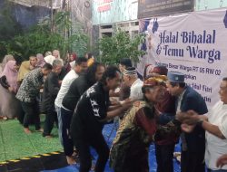 Momen Idul Fitri Warga RT 5 Menggelar Acara Halal Bihalal
