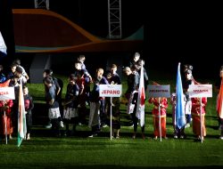 Gemuruh GBT Surabaya Sambut Pembukaan Barati Cup International 2025