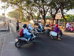Polres Lamongan Atur Lalu Lintas di Titik Rawan Macet dan Sekolah