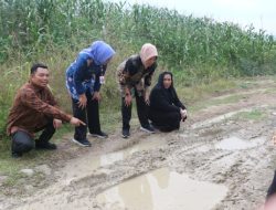 Warga Dusun Tretes Sampaikan Aspirasi Perbaikan Jalan kepada Wakil Bupati Bojonegoro