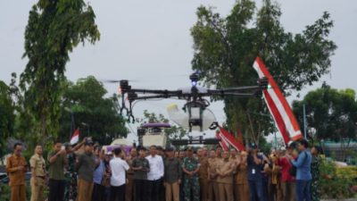 Bojonegoro Luncurkan Teknologi Drone Pertanian untuk Meningkatkan Efisiensi dan Produktivitas
