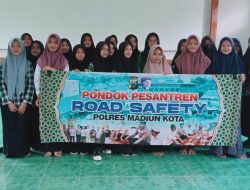 Polres Madiun Kota Edukasi Santri Ponpes Kanzul Ulum Tentang Kesadaran Berlalu Lintas