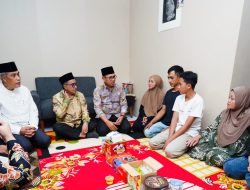 Peringati Hari Anti Bullying, Wali Kota Batu Kunjungi Kediaman Alm Rizki Kurnia Wahyu Aditya