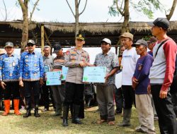 Forkopimda Kota Malang Serahkan Bantuan Alsintan dan Benih Pertanian Kepada Gapoktan