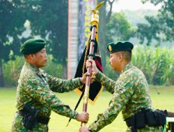 Pangdivif 2 Kostrad Pimpin Sertijab Komandan Yonkav 8/NSW