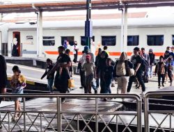 Ribuan Penumpang KA Padati Stasiun Wilayah Daop 7 Madiun
