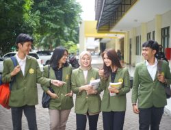 Ribuan Mahasiswa KKN UPN Jatim Turun Kelurahan Bangun Ekonomi Kreatif Surabaya