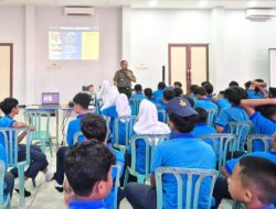 Danramil Lamongan Bekali Siswa SMP SACI dengan Wawasan Kebangsaan