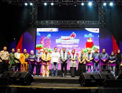 Dukung Pertumbuhan UMKM, Wali Kota Batu Buka Winter Night Market Tourism & Festival by Bank Jatim