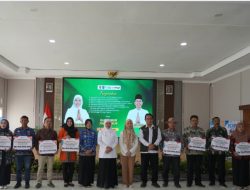 Pemprov Jatim Salurkan Bantuan Sosial Rp6,7 Miliar di Bojonegoro, Wujud Perhatian pada Kesejahteraan Masyarakat