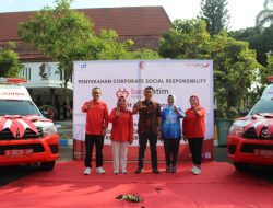 Bank Jatim Salurkan Bantuan CSR untuk Bojonegoro, Berupa Peralatan Perpustakaan, Beasiswa, dan Ambulans