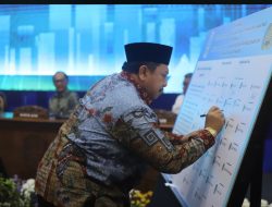 Bupati Warsubi Ajak Para Pelaku Usaha Untuk Menanamkan Modal di Jombang