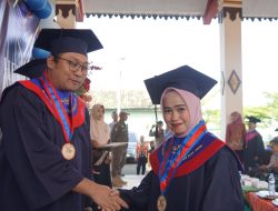 99 Orang Tua Hebat Mojokerto Diwisuda, Wakil Bupati Tegaskan Perubahan Pola Asuh Demi Generasi Bebas Stunting