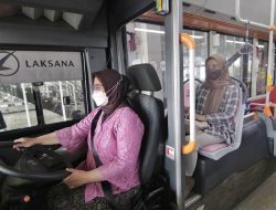Wali Kota Eri Tegaskan Komitmen Lindungi Transportasi Eksisting di Surabaya