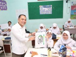 MK Putuskan SD-SMP Wajib Gratis, Wali Kota Eri Cahyadi Tunggu Juknis Pusat