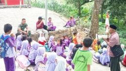 Napak Tilas Nyi Andongsari, Babinsa Ngimbang Tanamkan Cinta Sejarah pada Siswa