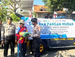 2 Ton Beras Murah Disalurkan, Sat Samapta Polres Lamongan Gerakkan GPM di Tikung