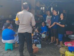 Waspadai Penipuan Digital, Bhabinkamtibmas Pangongangan Polres Madiun Kota Edukasi Karyawati Yan’s Catering