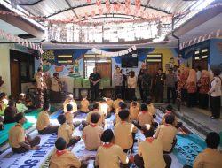 Kapolres Madiun Bersama Imigrasi Salurkan Bansos dan Makan Bergizi Gratis di SLBN Banjarsari Wetan