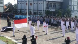 Polisi Magetan Pimpin Upacara HUT ke-80 RI di Sekolah dan Pesantren, Gelorakan Semangat Kemerdekaan