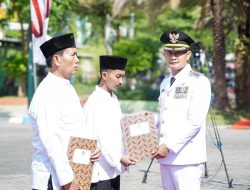 Pemkab Lamongan Serahkan Tali Asih Ke Veteran, Eks Napiter, Hingga Remisi