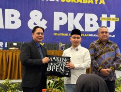 Sambut Mahasiswa Baru UT Surabaya, Bupati Al Barraa : jangan kuliah cuma cari ijazah!