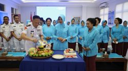 Kodaeral VII Mengikuti Acara Puncak Peringatan Hari Ulang Tahun Ke-79 Jalasenastri Yang Dipimpin Langsung Oleh Ketua Umum Jalasenastri Ny. Fera Muhammad Ali Melalui Video Conference