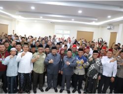 Kukuhkan Ratusan Juru Sembelih, Bupati Jombang Tekankan Pentingnya Industri Halal