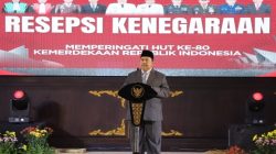Bupati Warsubi Berikan Penghargaan Kepada Enam ASN Pemkab Jombang Berprestasi