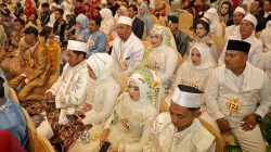 Kisah Suka Cita Pasangan Tertua Hingga Termuda di Isbat Nikah Massal Surabaya