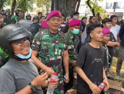Panglima Korps Marinir Memerintahkan Pengerahan Prajurit Marinir Untuk Membantu Pengamanan Aksi Unjuk Rasa Di Sekitar Kwitang, Jakarta Pusat,Dekat Markas Satuan Brimob Polda Metro Jaya