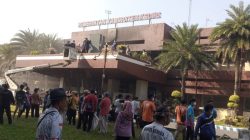 Gotong Royong Bersih-bersih Kantor Pemkab, Ini Yang Disampaikan Mas Dhito