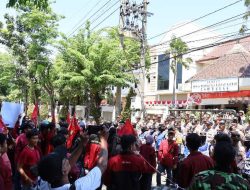 Polres Lamongan Kawal Aksi Damai IMM